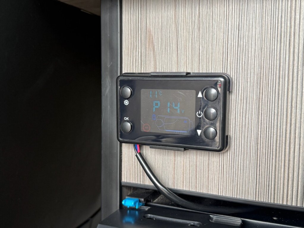 Used Volkswagen Transporter 2015 for sale - 78111196: Photo 17