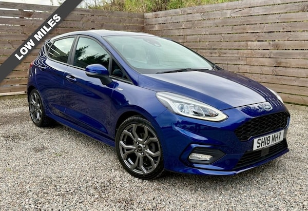 Used Ford Fiesta 2018 for sale - 75998918: Photo 1