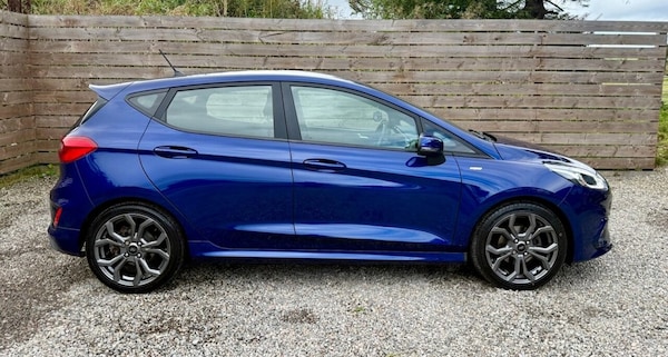 Used Ford Fiesta 2018 for sale - 75998918: Photo 2