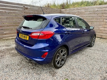 Used Ford Fiesta 2018 for sale - 75998918: Photo 3