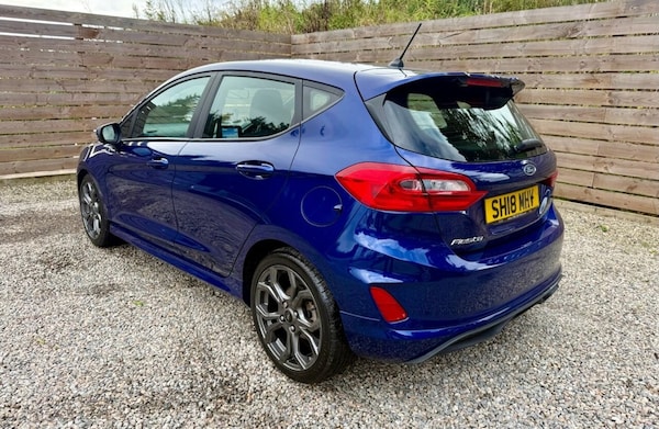 Used Ford Fiesta 2018 for sale - 75998918: Photo 5
