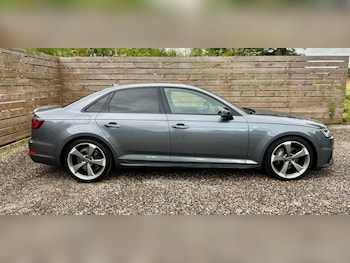 Used Audi A4 2019 for sale - 75135596: Photo