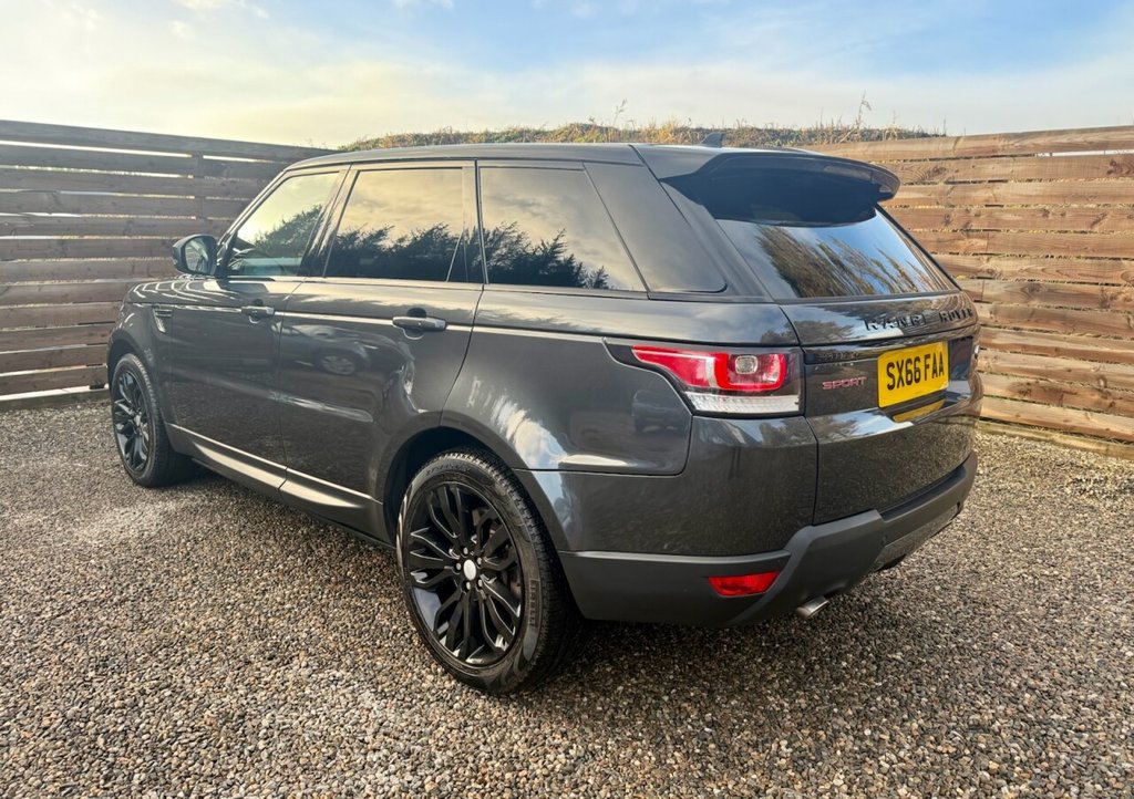 Used Land Rover Range Rover Sport 2016 for sale - 76724666: Photo 5