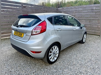 Used Ford Fiesta 2016 for sale - 75832867: Photo