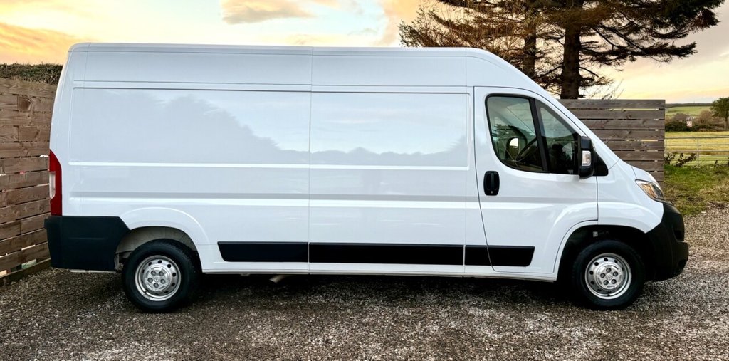 Used Citroen Relay 2023 for sale - 76751143: Photo 2