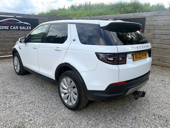 Used Land Rover Discovery Sport 2020 for sale - 79385400: Photo
