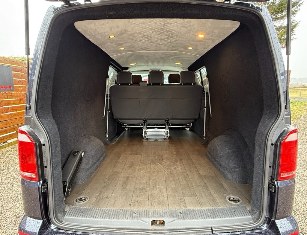 Used Volkswagen Transporter 2018 for sale - 78068655: Photo 15