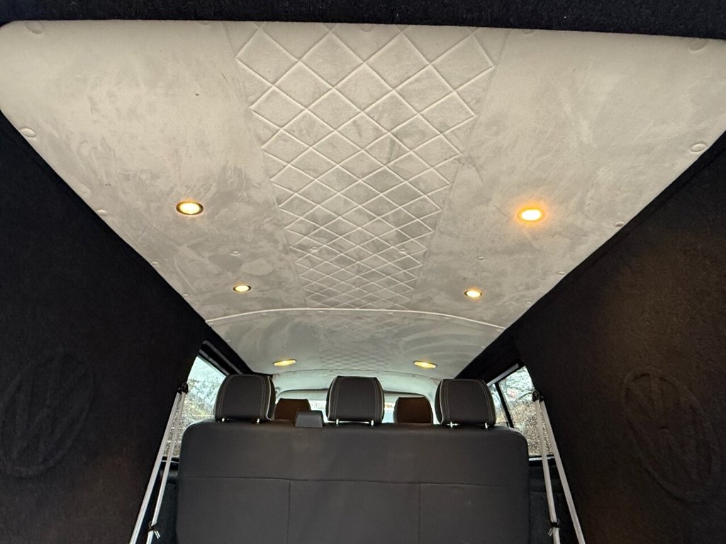 Used Volkswagen Transporter 2018 for sale - 78068655: Photo 16