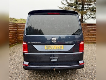 Used Volkswagen Transporter 2018 for sale - 78068655: Photo