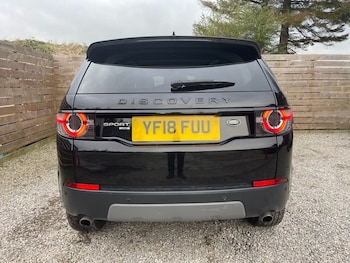 Used Land Rover Discovery Sport 2018 for sale - 76210808: Photo