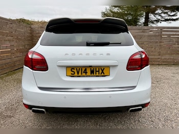 Used Porsche Cayenne 2014 for sale - 76266587: Photo 4
