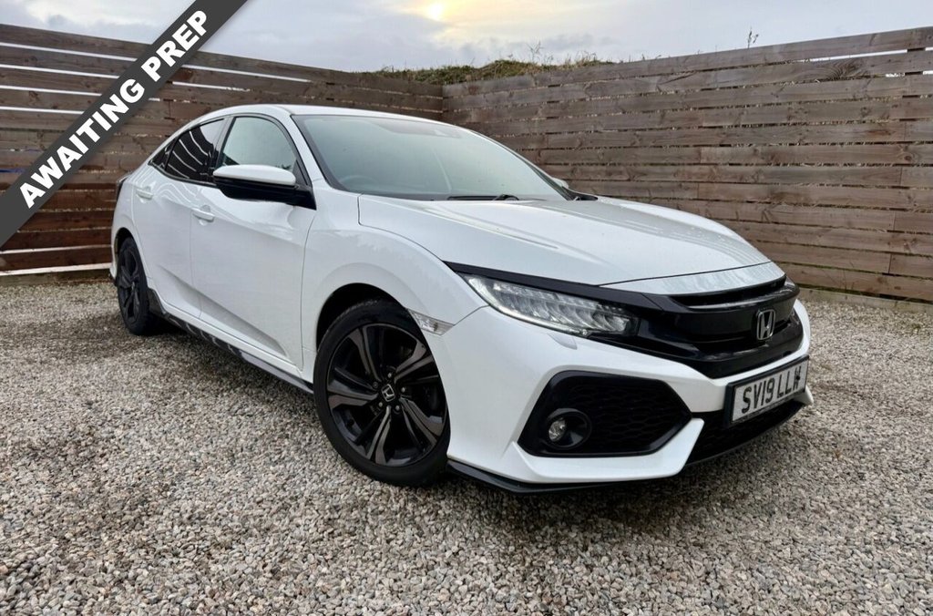 Used Honda Civic 2019 for sale - 76368079: Photo 1