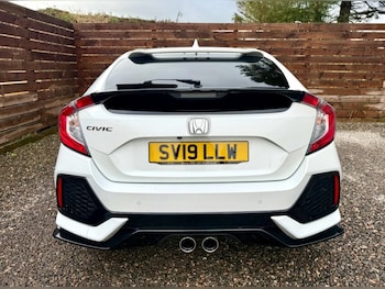 Used Honda Civic 2019 for sale - 76368079: Photo