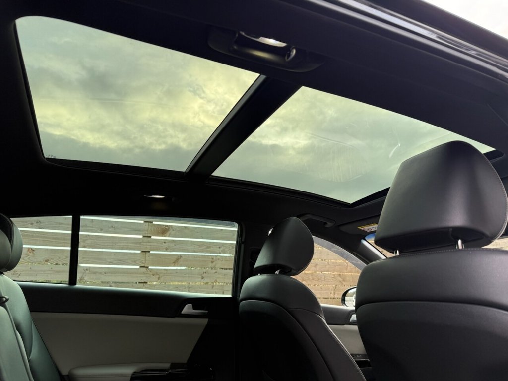 Used Kia Sportage 2018 for sale - 76632105: Photo 15