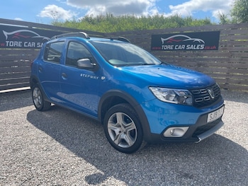Used Dacia Sandero Stepway 2019 for sale - 79300678: Photo