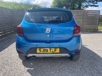 Used Dacia Sandero Stepway 2019 for sale - 79300678: Photo