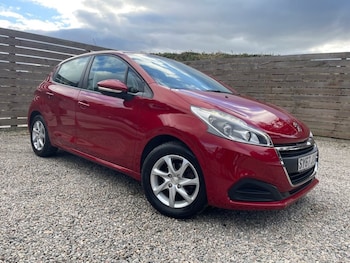 Used Peugeot 208 2017 for sale - 76202388: Photo