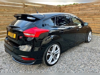 Used Ford Focus 2017 for sale - 77313617: Photo