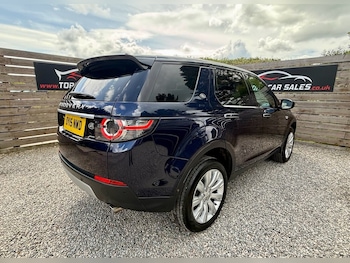 Used Land Rover Discovery Sport 2015 for sale - 78806049: Photo