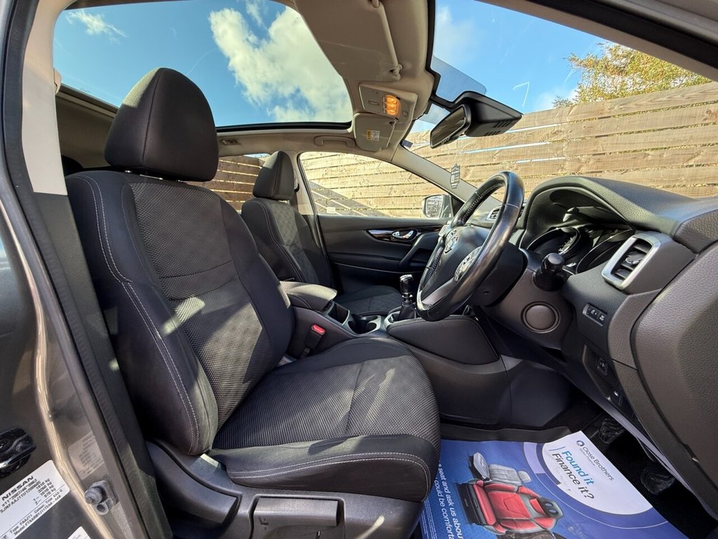 Used Nissan Qashqai 2014 for sale - 76346004: Photo 10