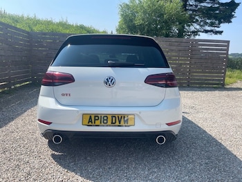 Used Volkswagen Golf 2018 for sale - 79209563: Photo