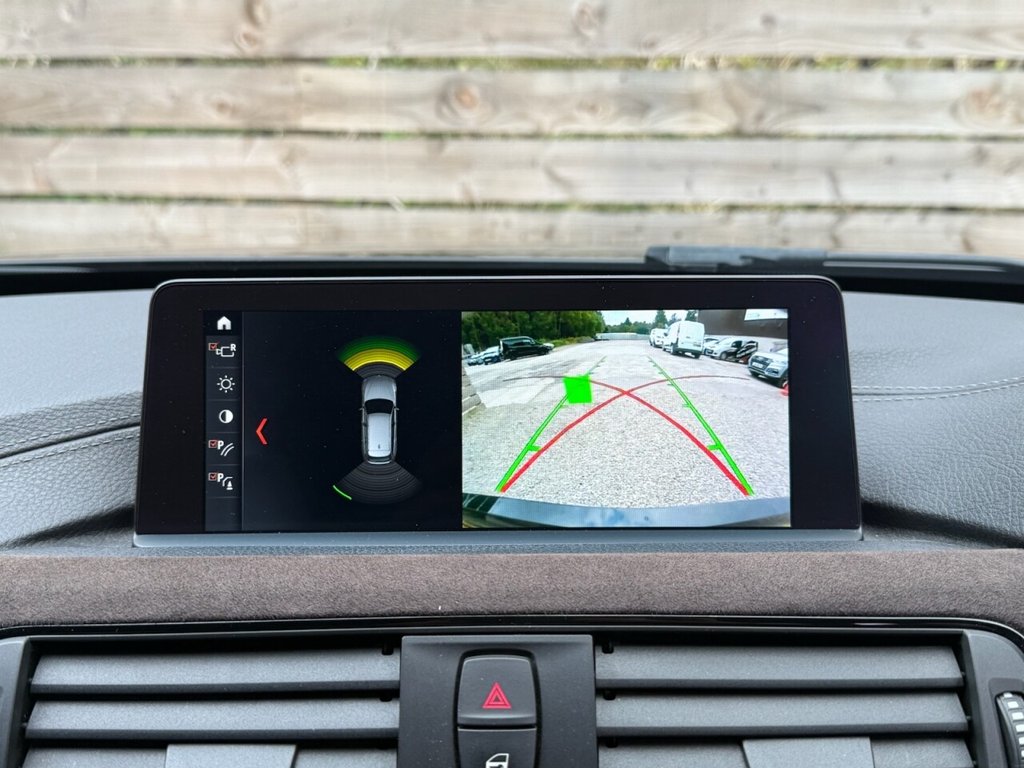 Used BMW 3 Series 2018 for sale - 76029429: Photo 18