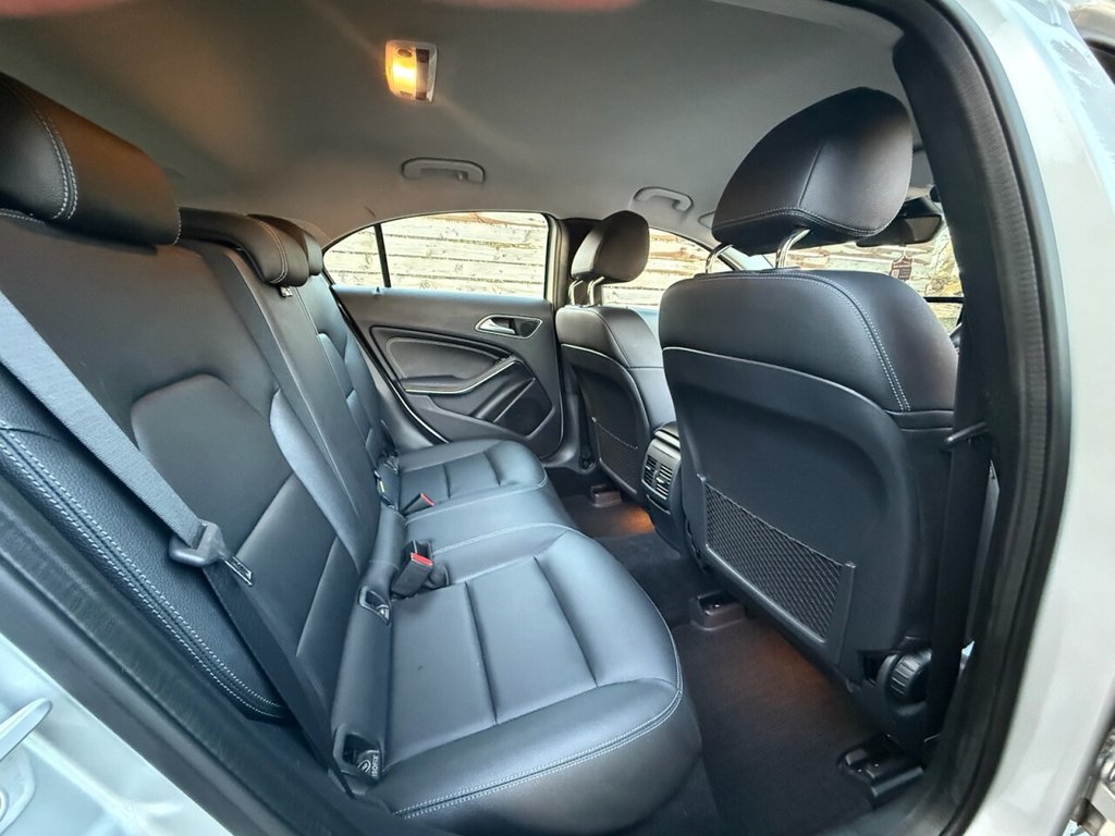 Used Mercedes-Benz A-Class 2018 for sale - 76698925: Photo 12