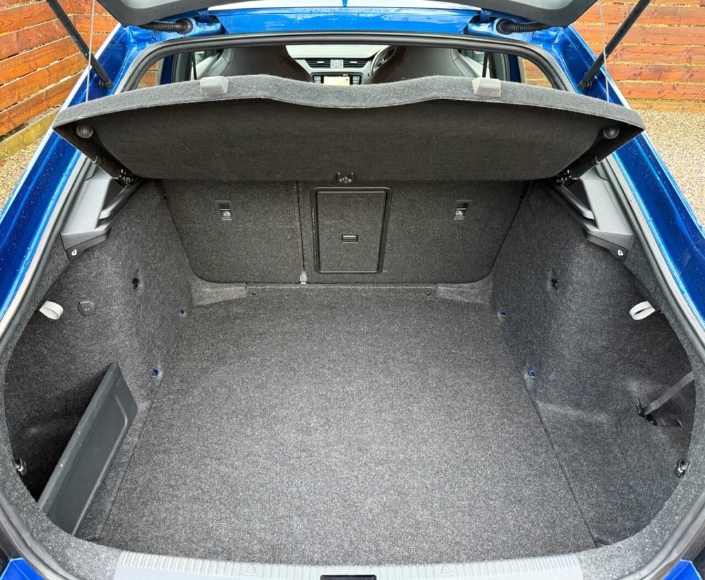 Used Skoda Octavia 2017 for sale - 76820768: Photo 14