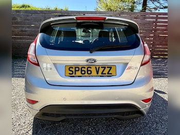 Used Ford Fiesta 2016 for sale - 78406220: Photo