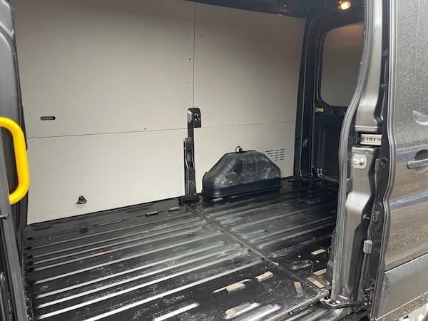 Used Ford Transit 2021 for sale - 76069123: Photo 9
