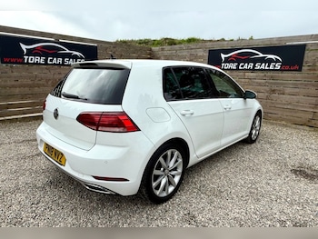 Used Volkswagen Golf 2018 for sale - 78288107: Photo