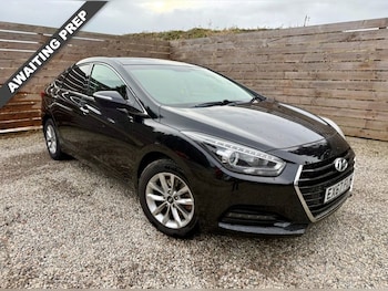 2017 (DX) - 1.7 CRDi Blue Drive SE Nav 4dr