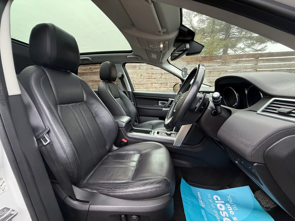 Used Land Rover Discovery Sport 2017 for sale - 76539634: Photo 11