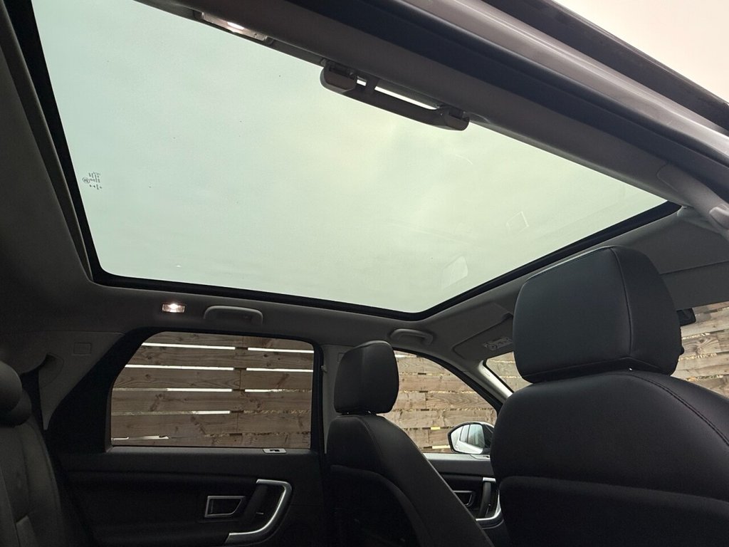 Used Land Rover Discovery Sport 2017 for sale - 76539634: Photo 17