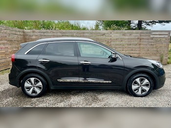 Used Kia Niro 2019 for sale - 75142660: Photo