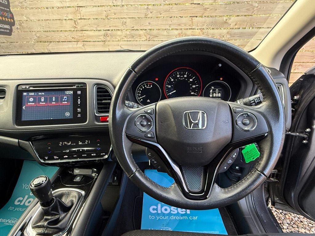 Used Honda HR-V 2015 for sale - 77499430: Photo 15