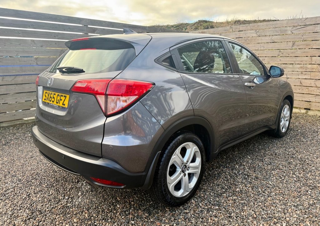 Used Honda HR-V 2015 for sale - 77499430: Photo 3