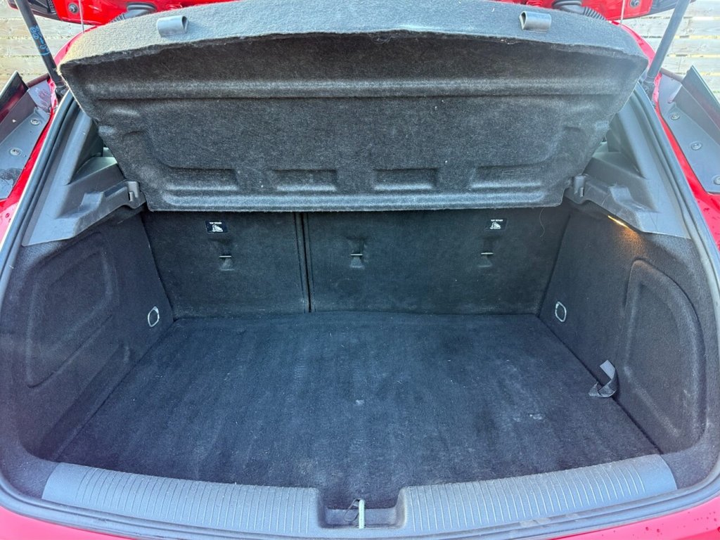 Used Vauxhall Astra 2018 for sale - 77693026: Photo 13