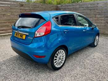 Used Ford Fiesta 2015 for sale - 75211603: Photo