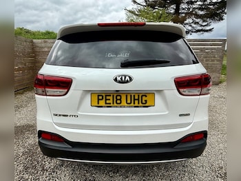 Used Kia Sorento 2018 for sale - 78444603: Photo