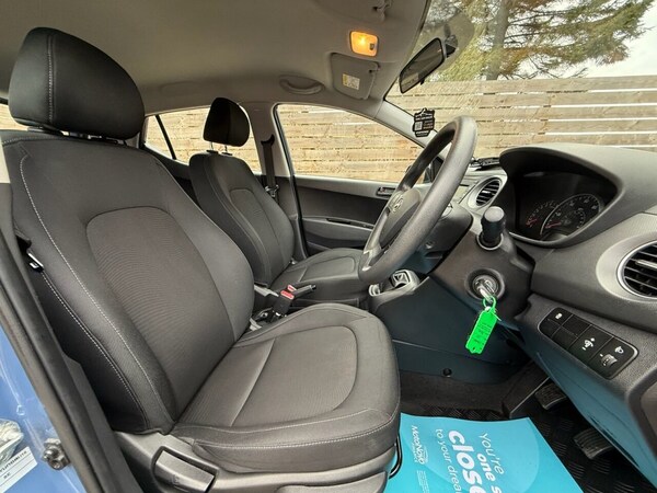 Used Hyundai i10 2017 for sale - 76304283: Photo 10