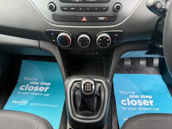 Used Hyundai i10 2017 for sale - 76304283: Photo 15