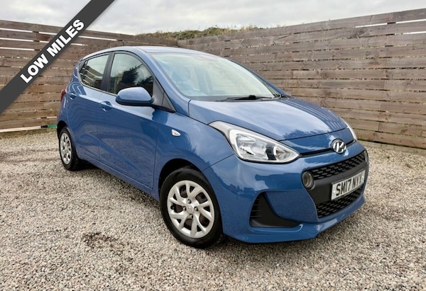 Used Hyundai i10 2017 for sale - 76304283: Photo 1