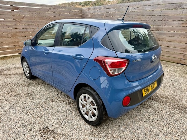 Used Hyundai i10 2017 for sale - 76304283: Photo 5