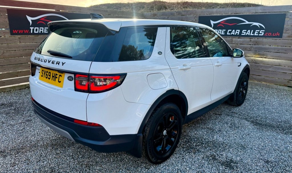 Used Land Rover Discovery Sport 2019 for sale - 77680858: Photo 3