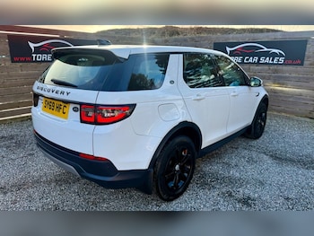 Used Land Rover Discovery Sport 2019 for sale - 77680858: Photo