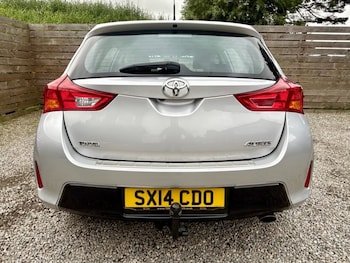 Used Toyota Auris 2014 for sale - 79574706: Photo