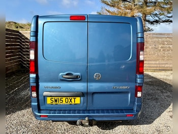 Used Vauxhall Vivaro 2015 for sale - 78016956: Photo
