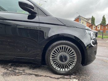 Used Fiat 500e 2022 for sale - 75402144: Photo