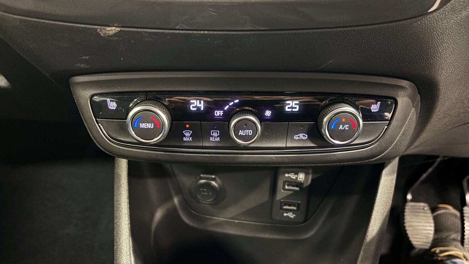 Used Vauxhall Crossland 2022 for sale - 76411363: Photo 27